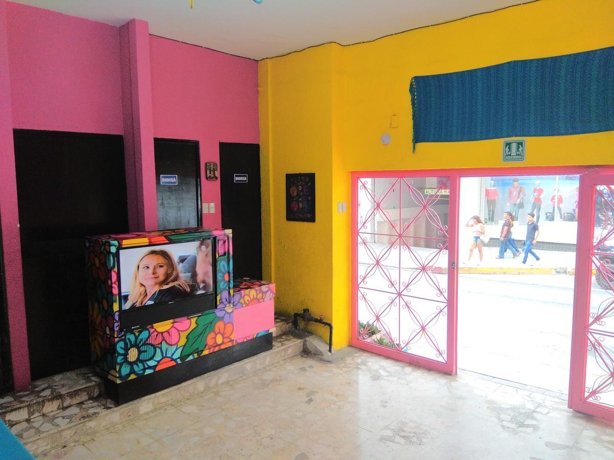 Hotel Frida Khalo 툭스틀라 외부 사진