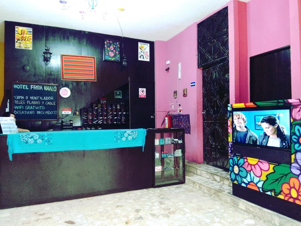 Hotel Frida Khalo 툭스틀라 외부 사진